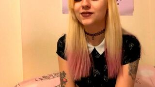 ASMR is Awesome – ASMR Stepsister RP