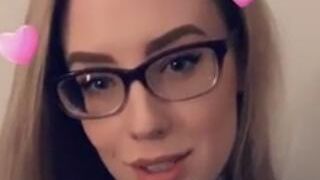 Karuna Satori Nude Selfie Fans Video